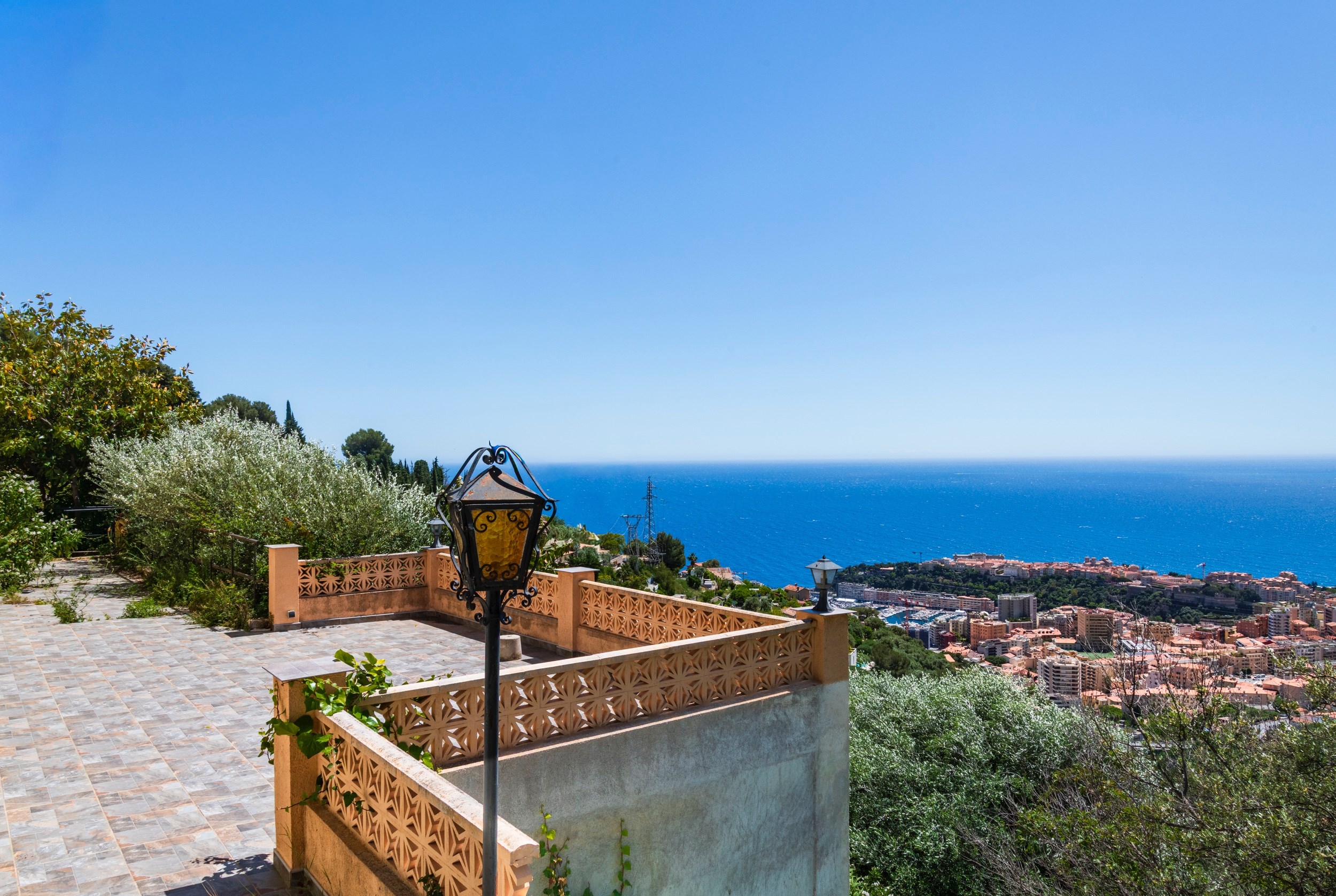  Provençal villa to renovate with sea and Monaco views, close to Beausoleil - 物件實景