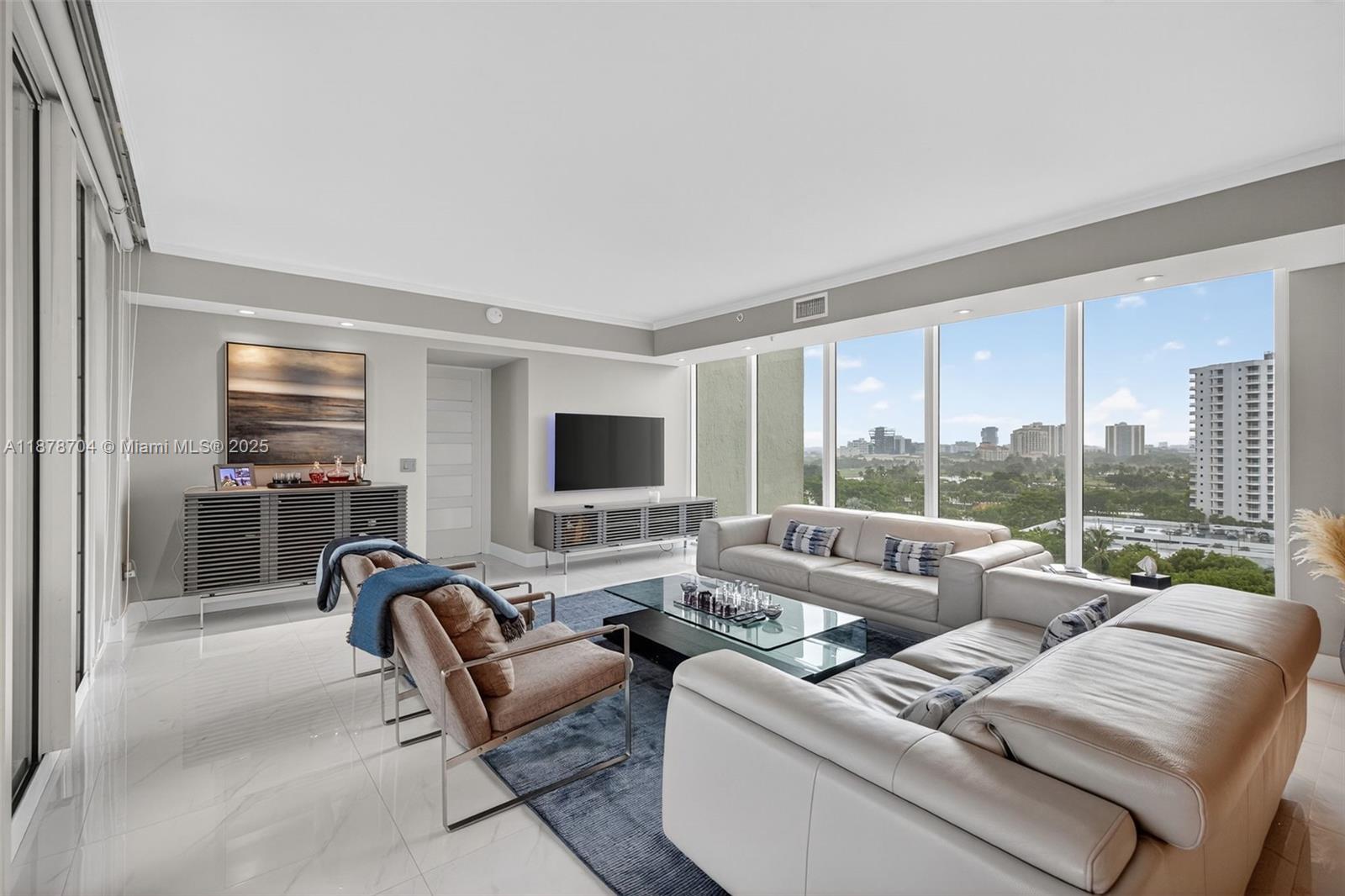 Aventura, Florida, 33180, United States, 2 Bedrooms Bedrooms, ,3 BathroomsBathrooms,Residential,For Sale,1947982