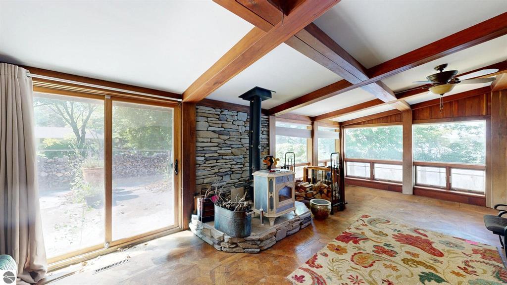Lake Isabella, Michigan, 48893, United States, 3 Bedrooms Bedrooms, ,6 BathroomsBathrooms,Residential,For Sale,1903716