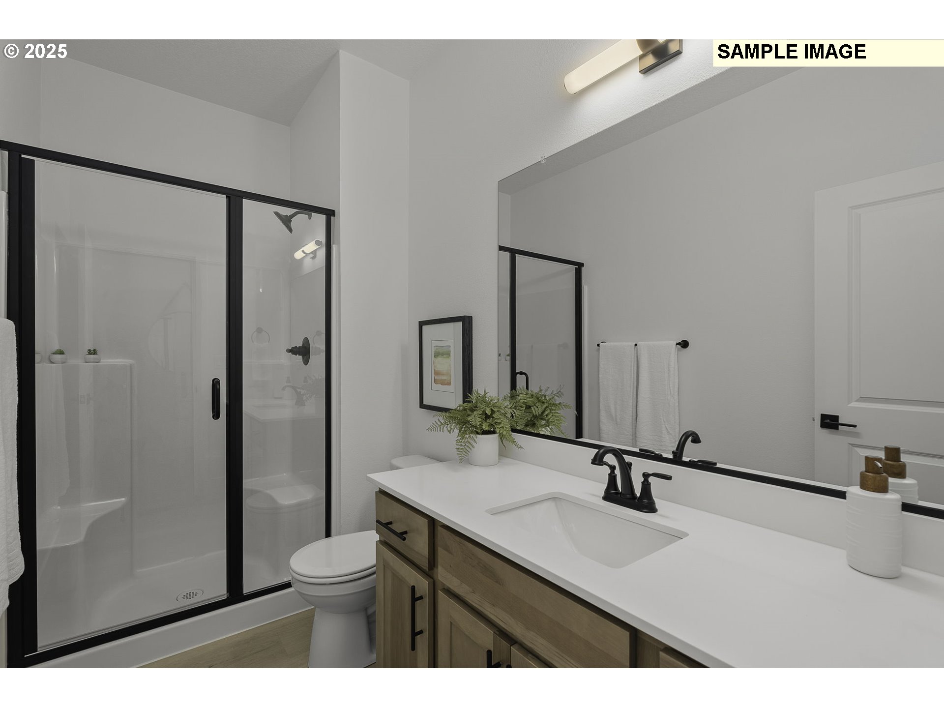 Beaverton, Oregon, 97003, United States, 4 Bedrooms Bedrooms, ,2 BathroomsBathrooms,Residential,For Sale,1730491