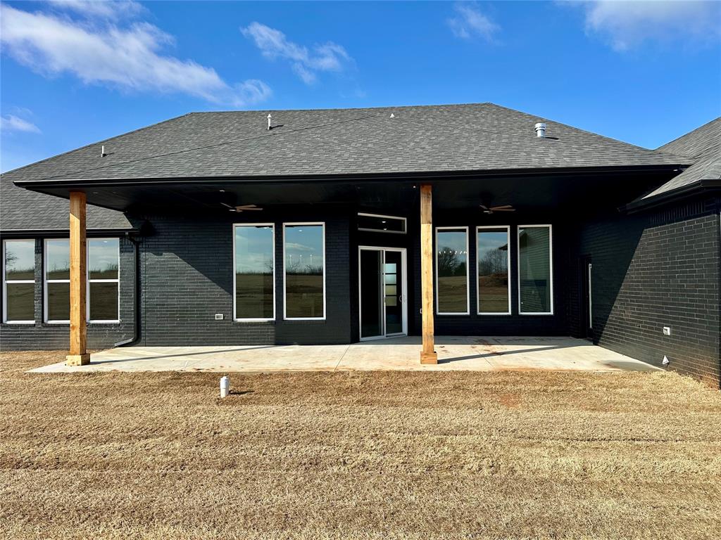 Goldsby, Oklahoma, 73093, United States, 4 Bedrooms Bedrooms, ,5 BathroomsBathrooms,Residential,For Sale,1992397