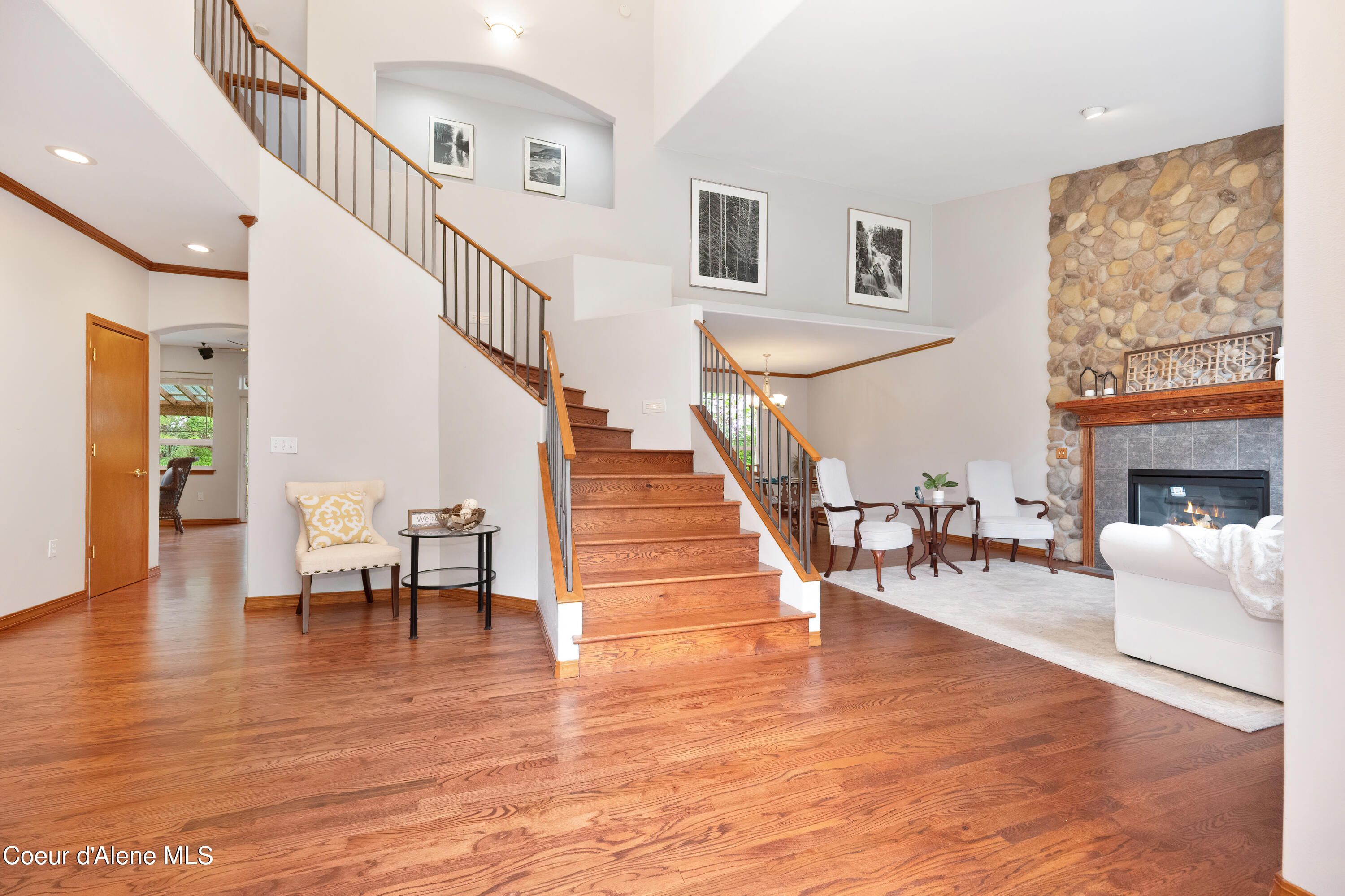 Hayden, Idaho, 83835, United States, 5 Bedrooms Bedrooms, ,2 BathroomsBathrooms,Residential,For Sale,1794747