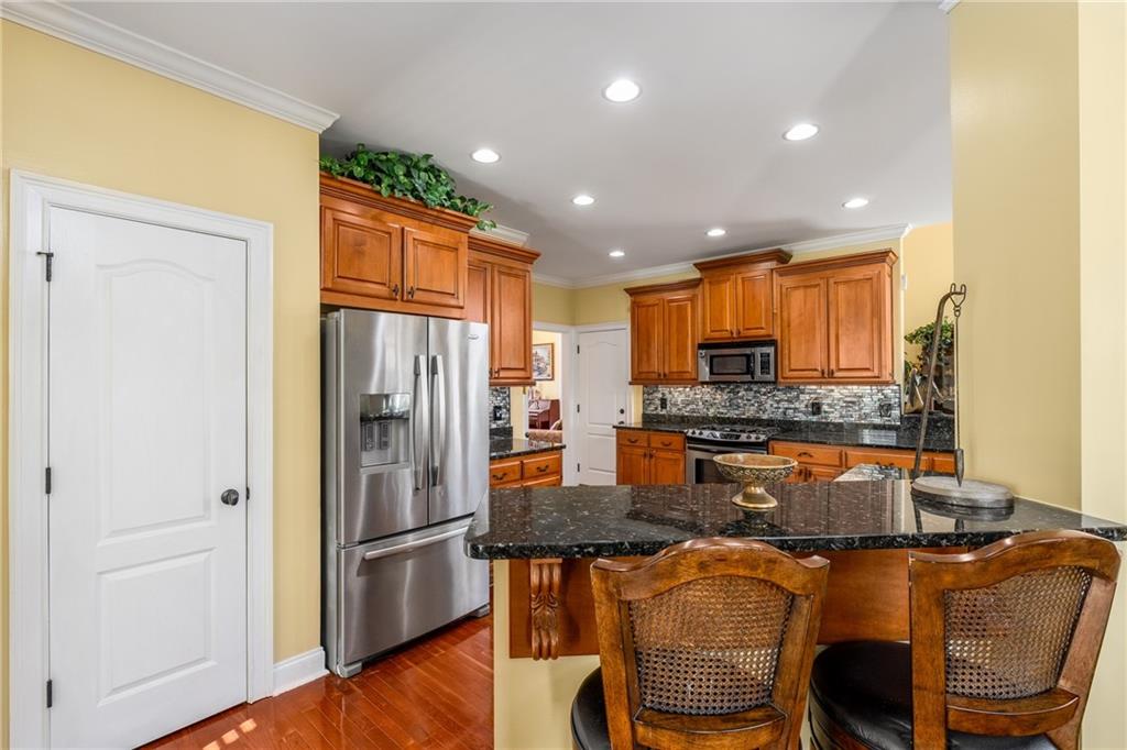 Gainesville, Georgia, 30506, United States, 4 Bedrooms Bedrooms, ,3 BathroomsBathrooms,Residential,For Sale,1737543