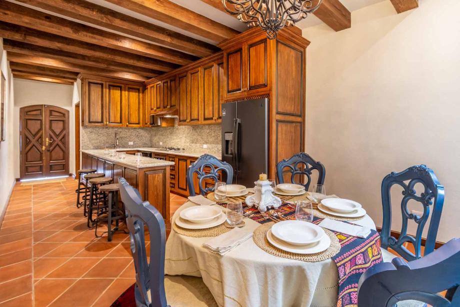 San Miguel de Allende, Guanajuato, 37700, Mexico, 3 Bedrooms Bedrooms, ,3 BathroomsBathrooms,Residential,For Sale,1917615