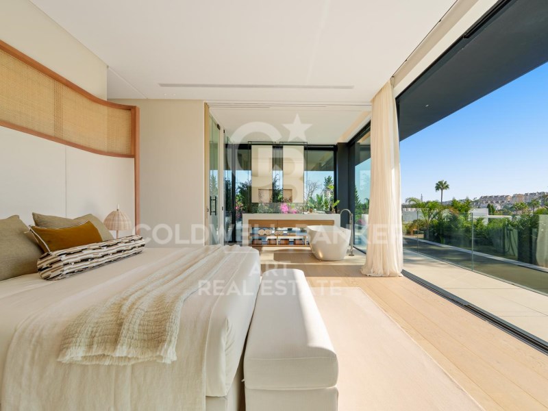 Marbella, Andalusia, ES, 6 Bedrooms Bedrooms, ,7 BathroomsBathrooms,Residential,For Sale,1949933
