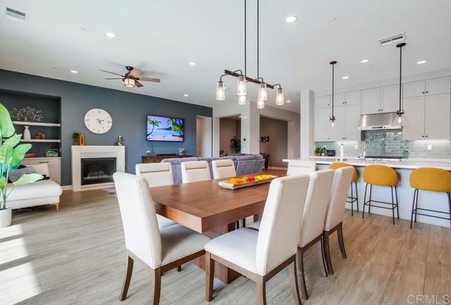 San Marcos, California, 92069, United States, 4 Bedrooms Bedrooms, ,5 BathroomsBathrooms,Residential,For Sale,1987036