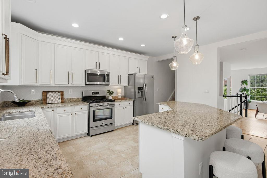 Fairfax, Virginia, 22033, United States, 3 Bedrooms Bedrooms, ,4 BathroomsBathrooms,Residential,For Sale,2048066
