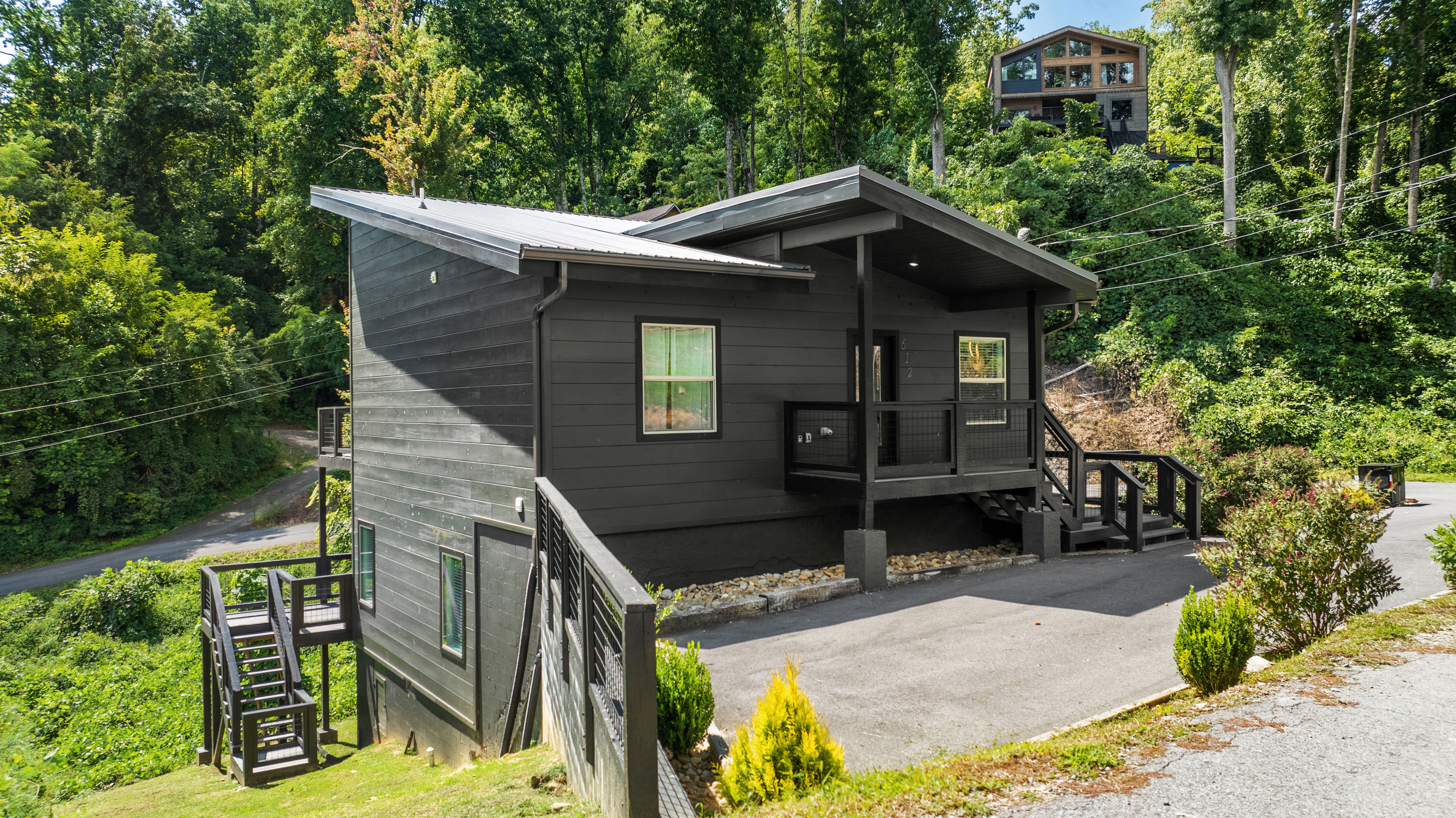 Gatlinburg, Tennessee, 37738, United States, 1 Bedroom Bedrooms, ,2 BathroomsBathrooms,Residential,For Sale,1934967