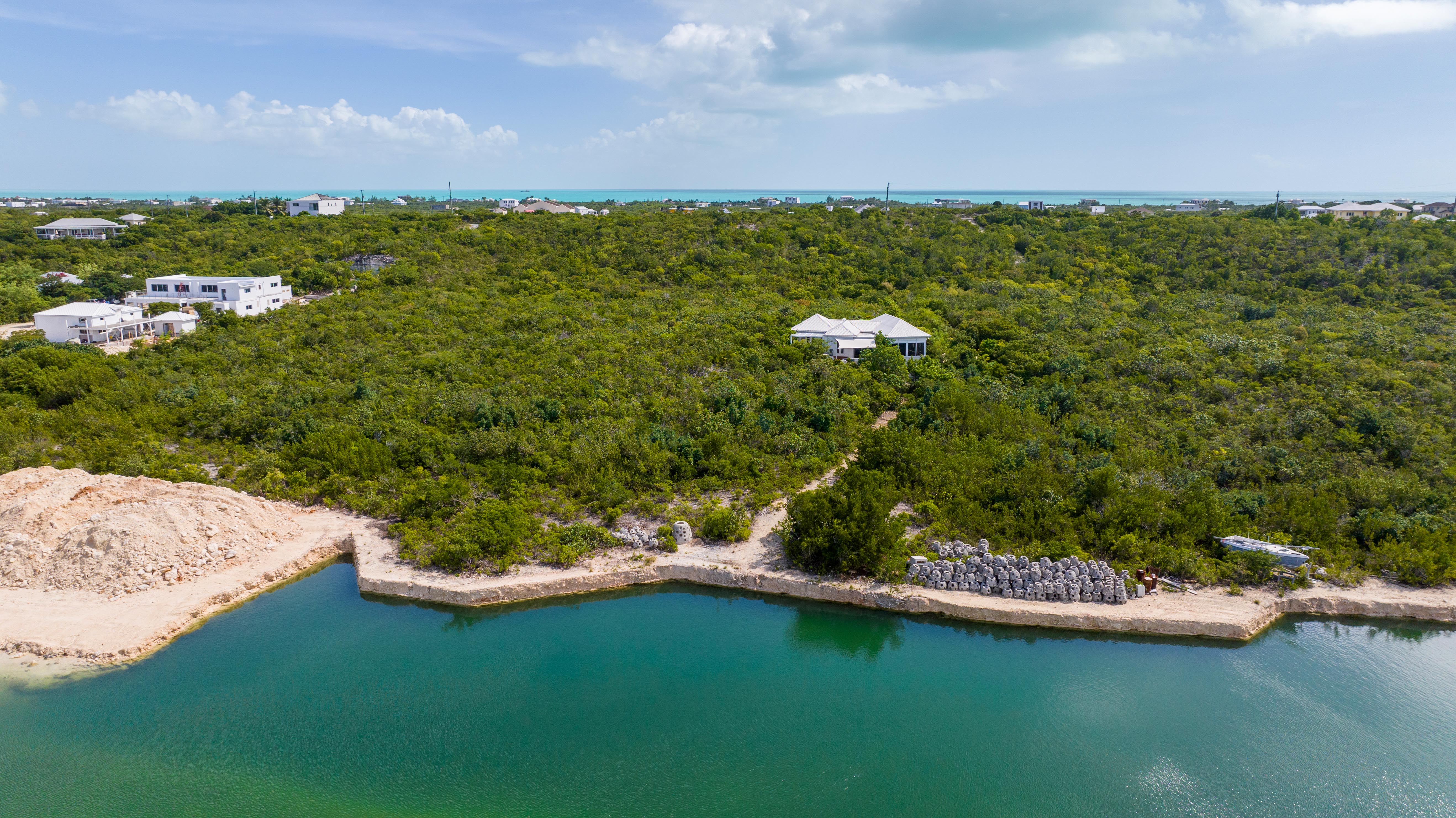  Long Bay Hillside Lot - 物件實景