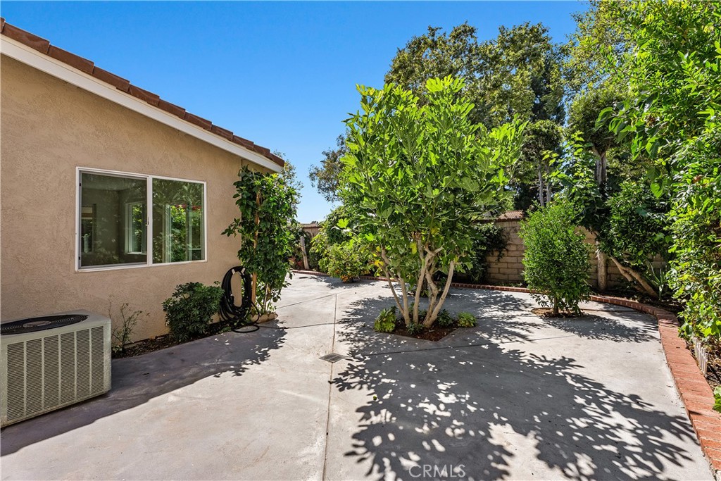 Irvine, California, 92620, United States, 4 Bedrooms Bedrooms, ,3 BathroomsBathrooms,Residential,For Sale,1991860