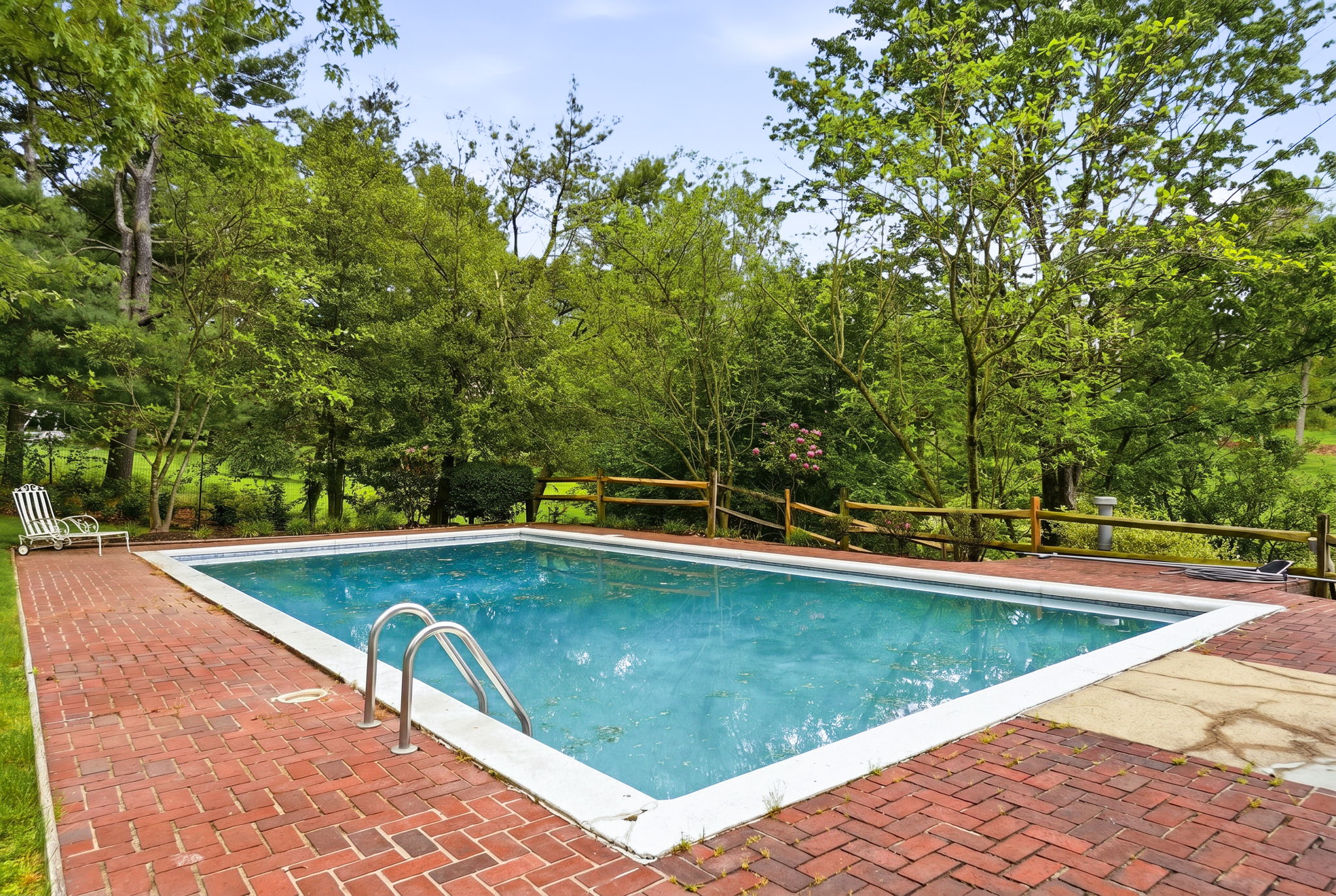  39 Easton Road, Pittsburgh, PA 15238 - 物件實景
