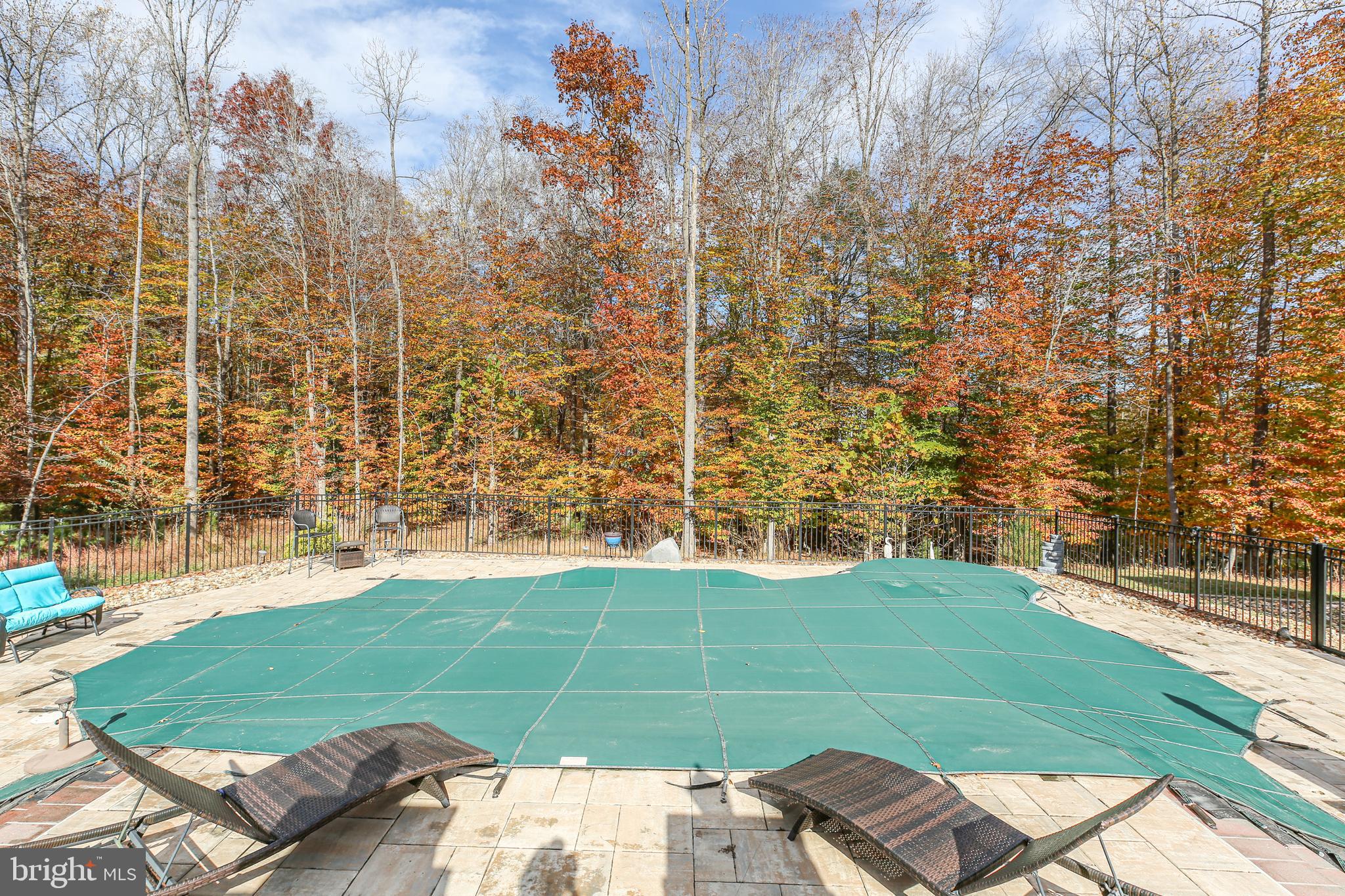 Woodbridge, Virginia, 22192, United States, 5 Bedrooms Bedrooms, ,5 BathroomsBathrooms,Residential,For Sale,1987362