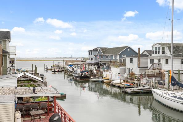 Broad Channel, New York, 11693, United States, 3 Bedrooms Bedrooms, ,1 BathroomBathrooms,Residential,For Sale,1982489