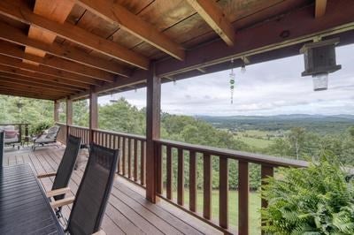 Murphy, North Carolina, 28906, United States, 3 Bedrooms Bedrooms, ,3 BathroomsBathrooms,Residential,For Sale,1917249