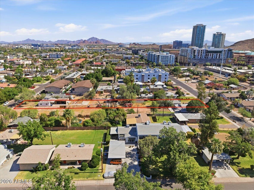 Scottsdale, Arizona, 85254, United States, 3 Bedrooms Bedrooms, ,Residential,For Sale,2048323