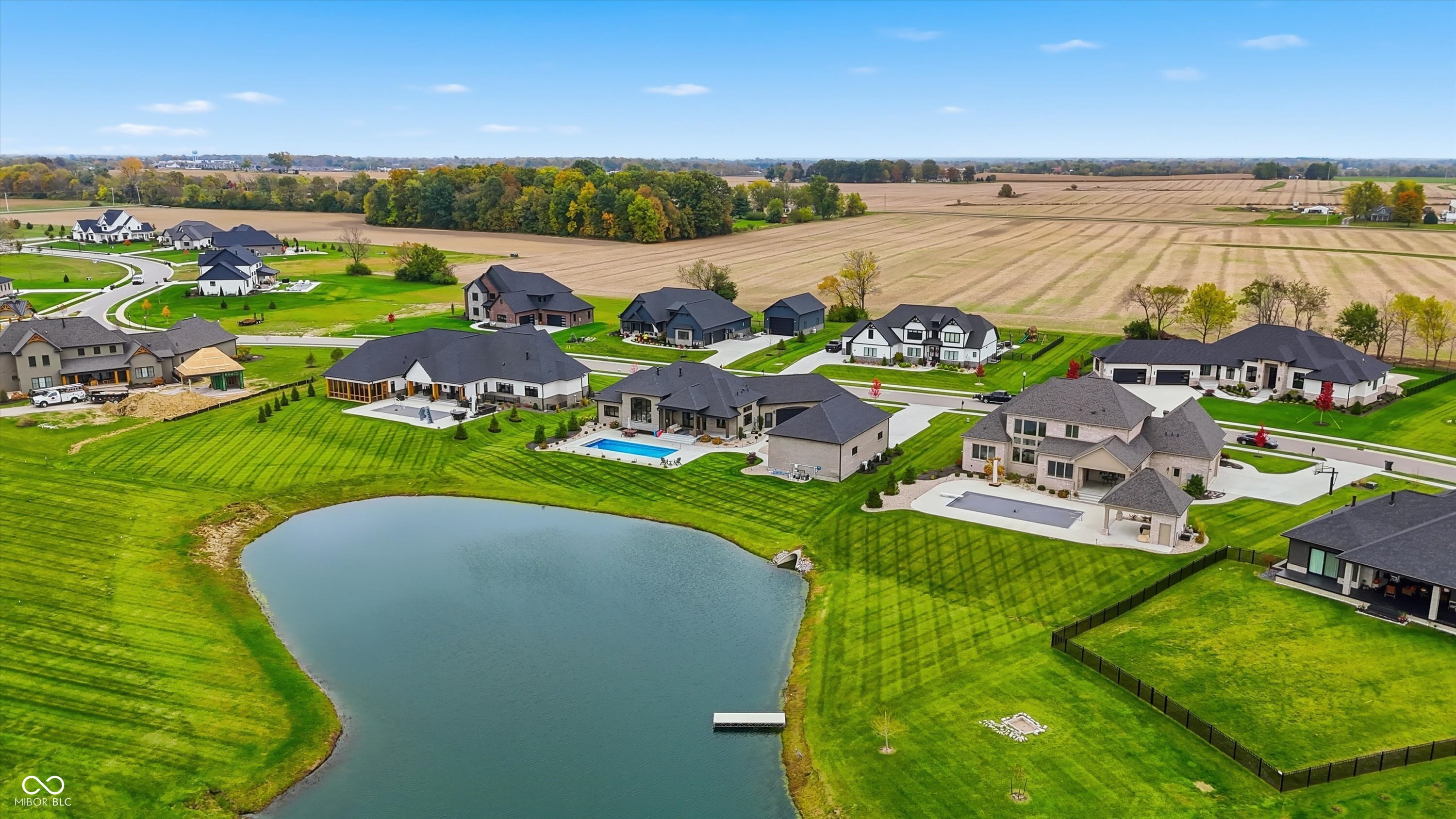 Bargersville, Indiana, 46106, United States, 5 Bedrooms Bedrooms, ,6 BathroomsBathrooms,Residential,For Sale,1983672