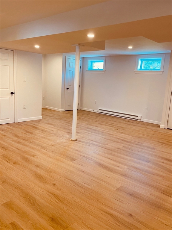 Boston, Massachusetts, 02132, United States, 3 Bedrooms Bedrooms, ,2 BathroomsBathrooms,Residential,For Sale,1898470