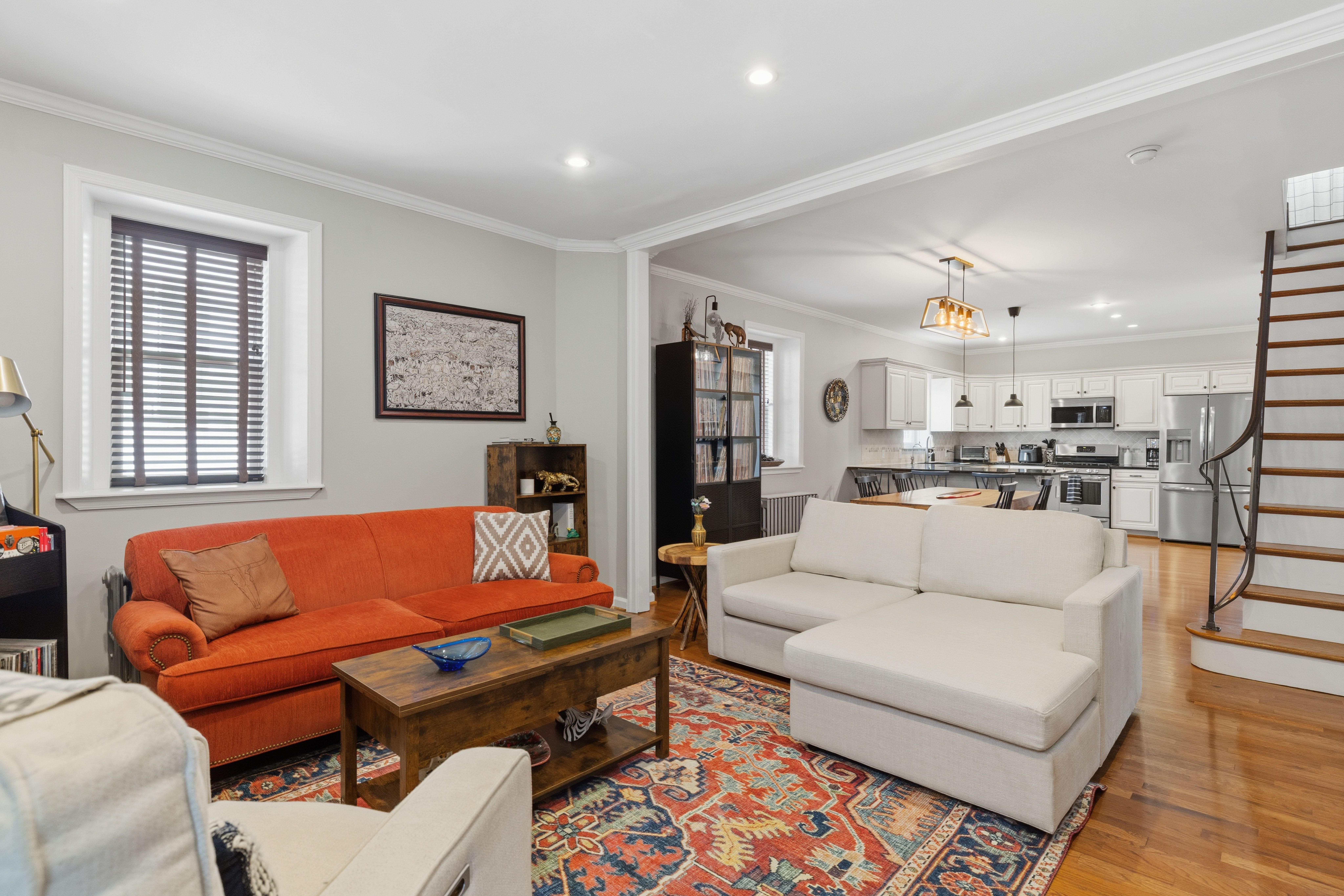  210 East Evergreen Avenue, Philadelphia, PA 19118 - 物件實景