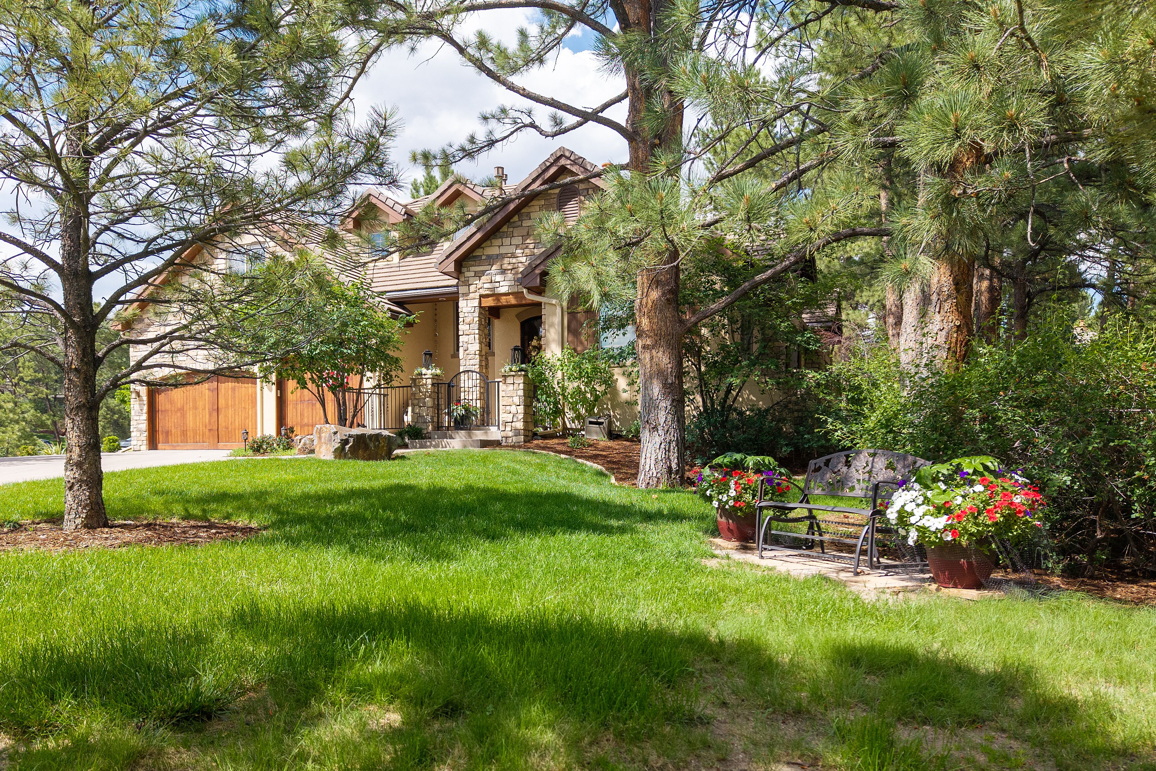  Luxury, No-Maintenance Living with Main-Floor Primary in Castle Pines Village - 物件實景