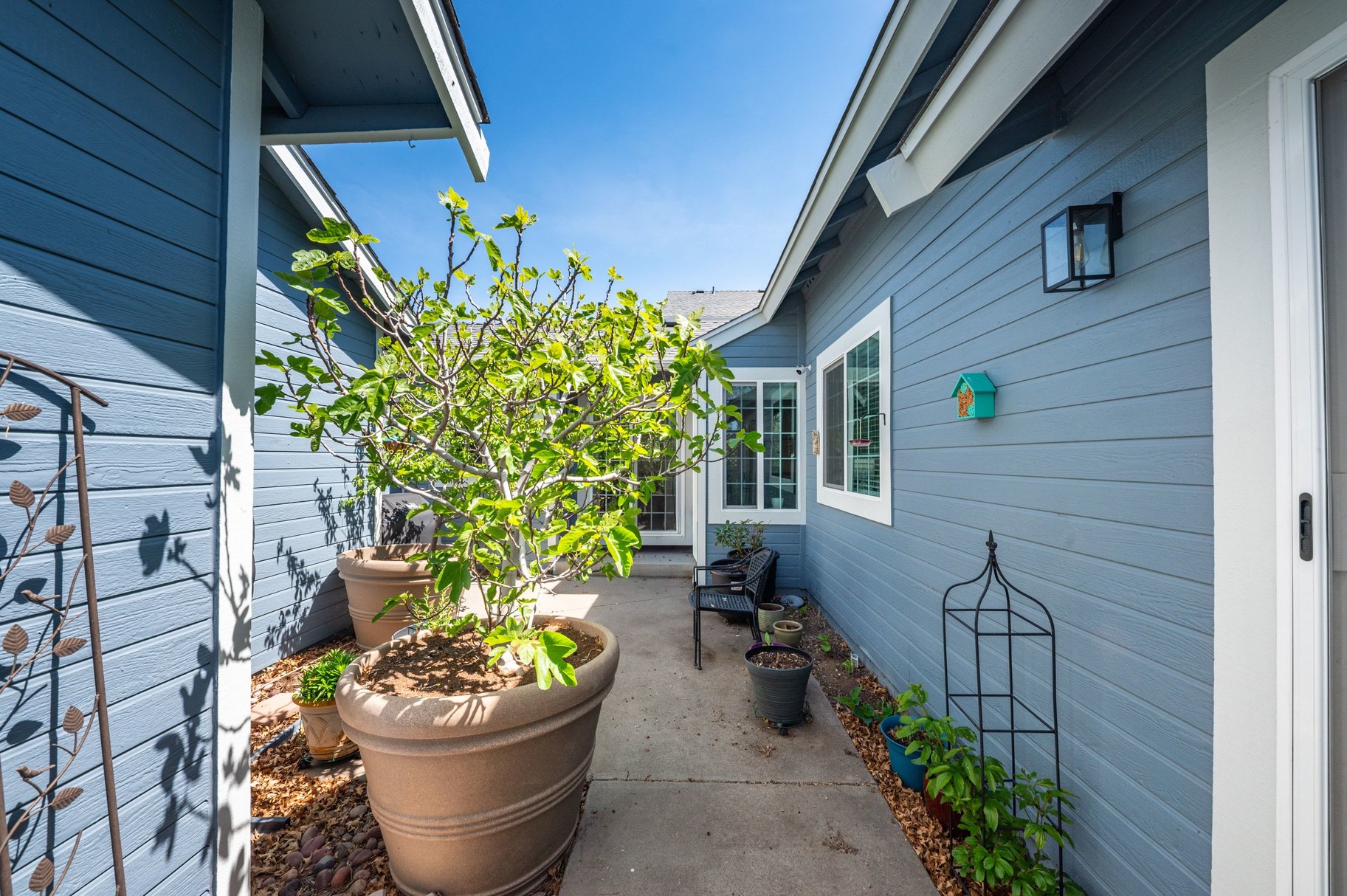  Rebuilt to Impress: Stylish Modern Townhome Retreat - 物件實景