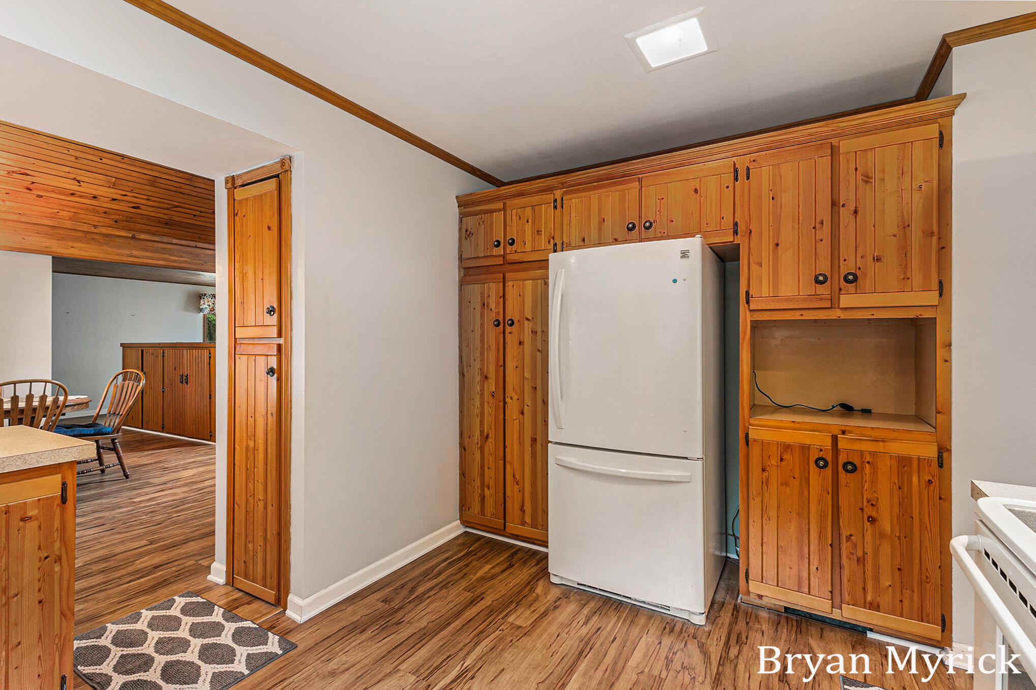 Holland, Michigan, 49423, United States, 3 Bedrooms Bedrooms, ,3 BathroomsBathrooms,Residential,For Sale,1892685