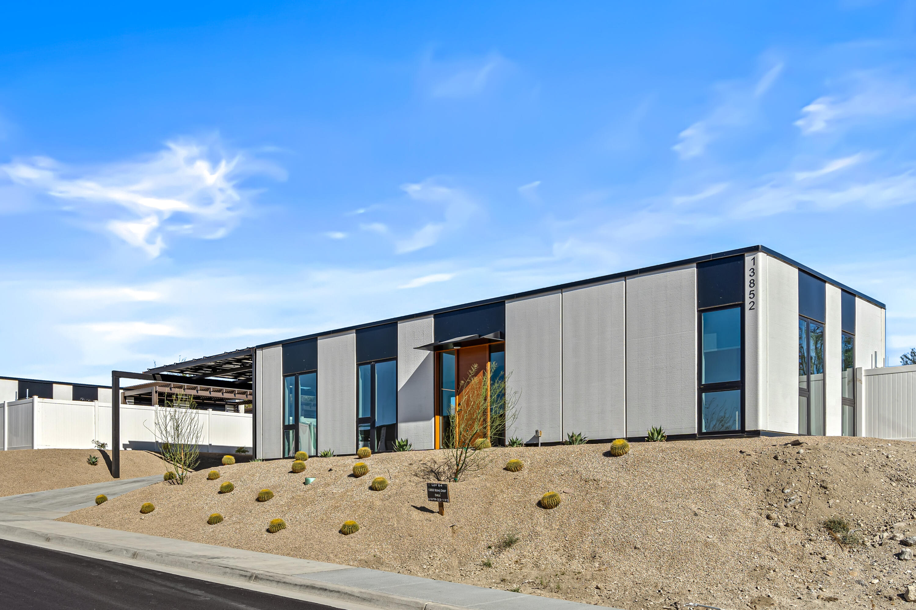 Desert Hot Springs, California, 92240, United States, 4 Bedrooms Bedrooms, ,Residential,For Sale,1998852