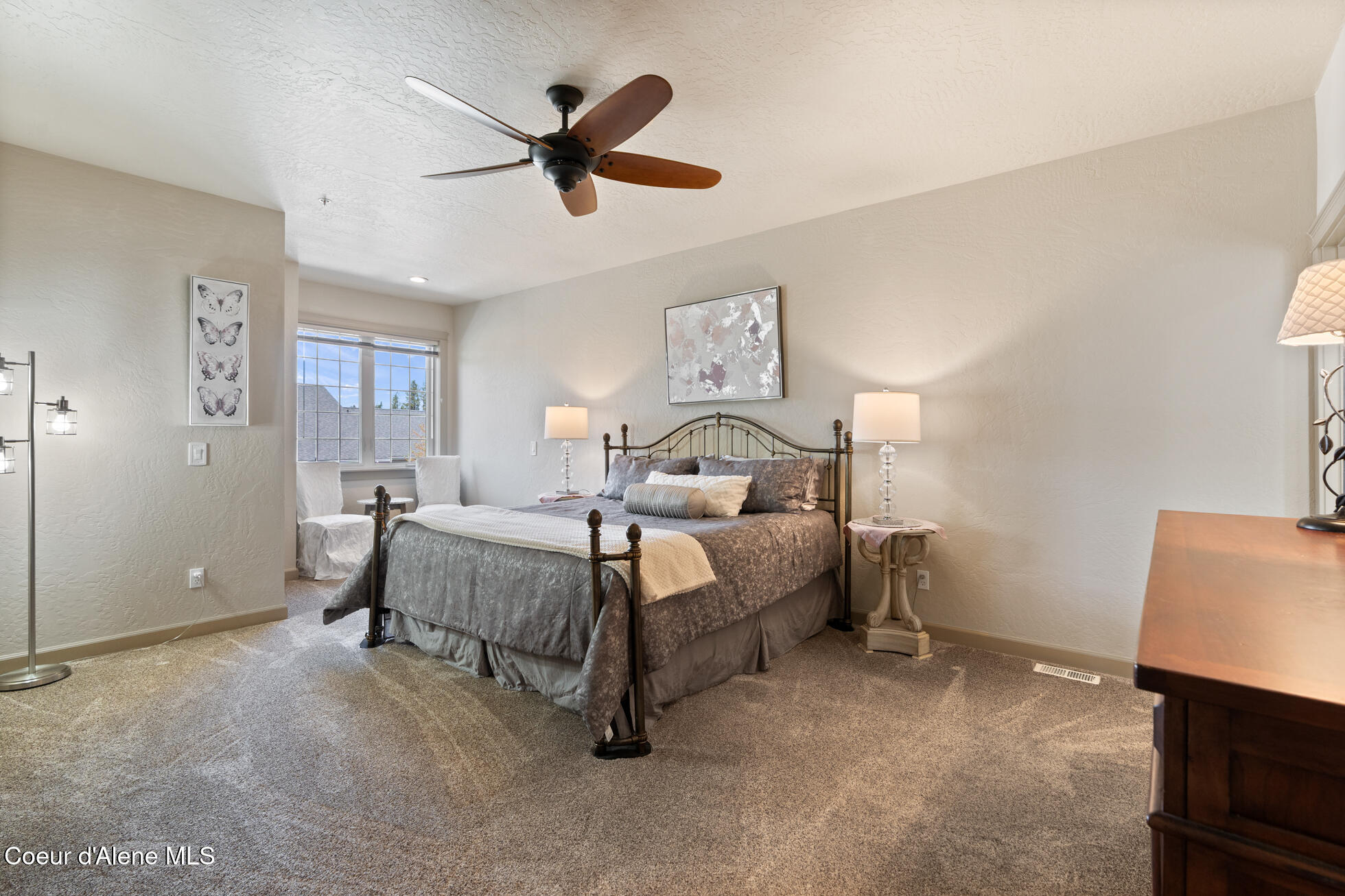 Coeur d'Alene, Idaho, 83814, United States, 3 Bedrooms Bedrooms, ,3 BathroomsBathrooms,Residential,For Sale,1936961