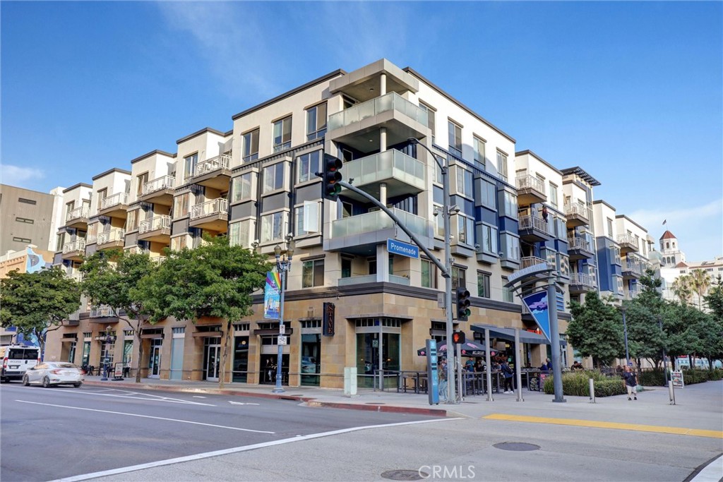Long Beach, California, 90802, United States, 3 Bedrooms Bedrooms, ,2 BathroomsBathrooms,Residential,For Sale,1921298