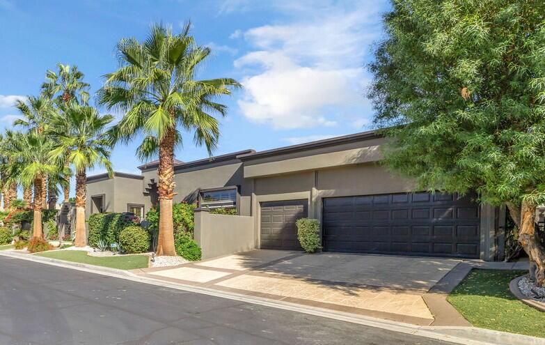 La Quinta, California, 92253, United States, 4 Bedrooms Bedrooms, ,2 BathroomsBathrooms,Residential,For Sale,1987635