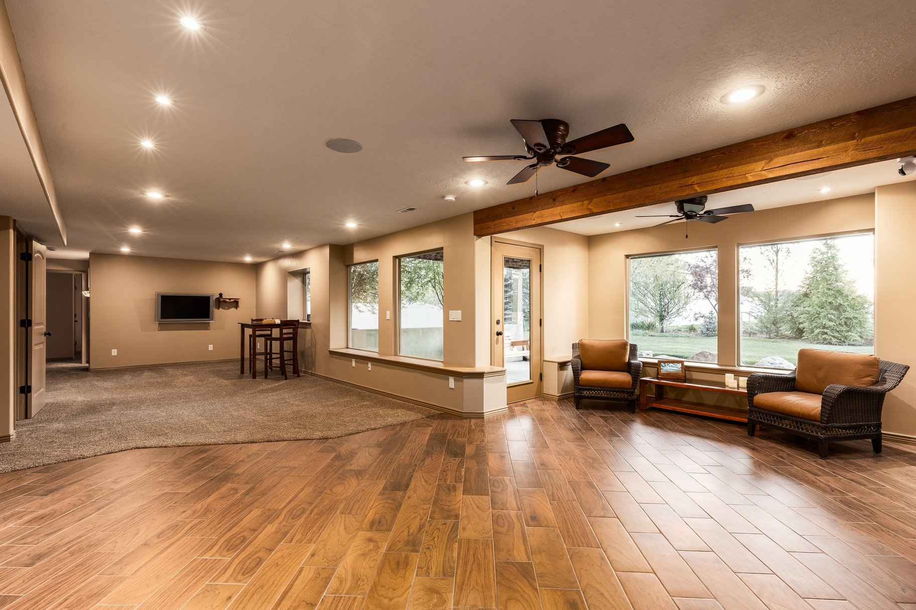  Luxury Custom Rambler on .86 Acre Park Like Setting and Extensive Mountain Views - 物件實景