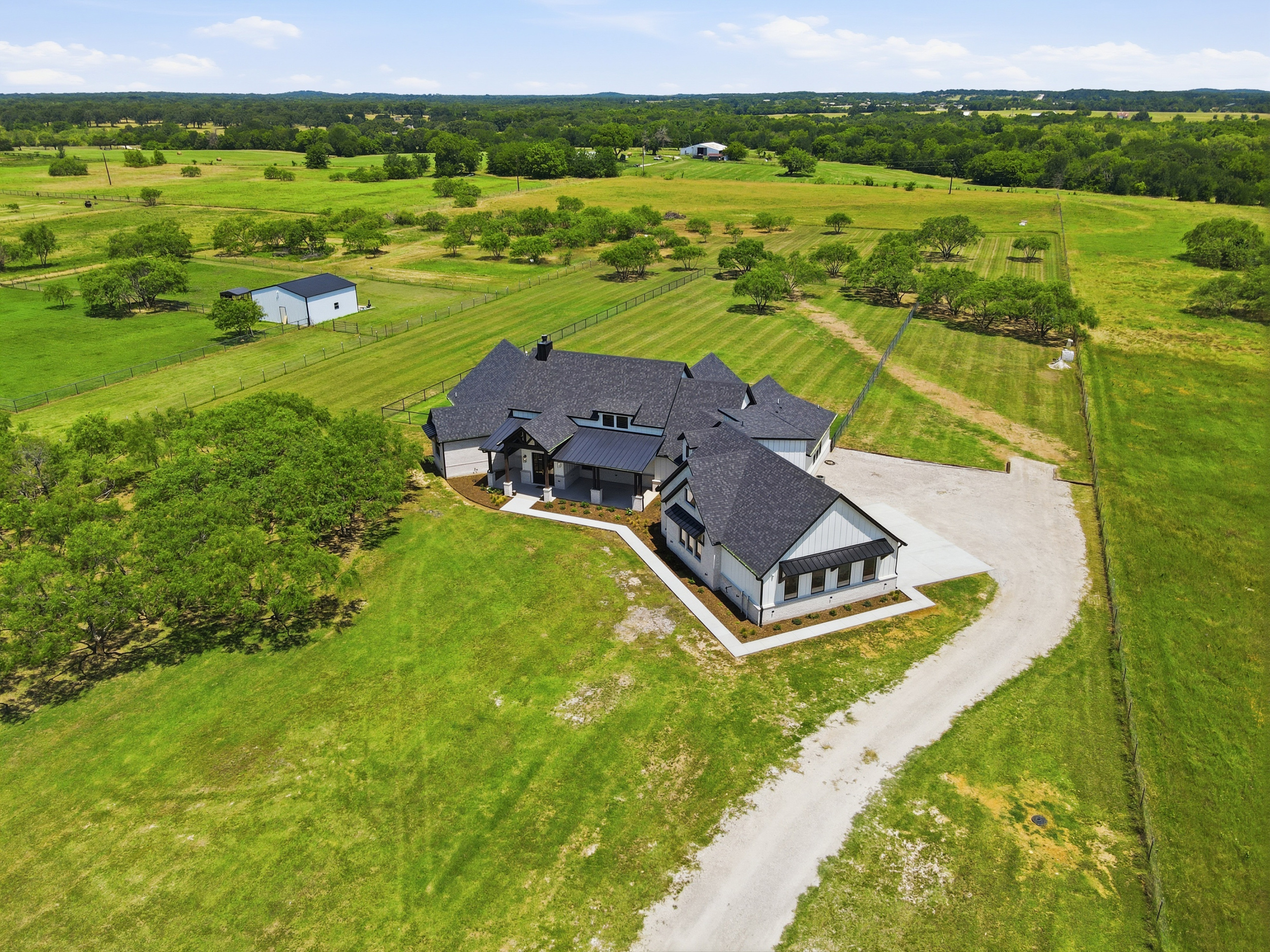  519 Reason Jones Road, Valley View, TX, 76272 - 物件實景