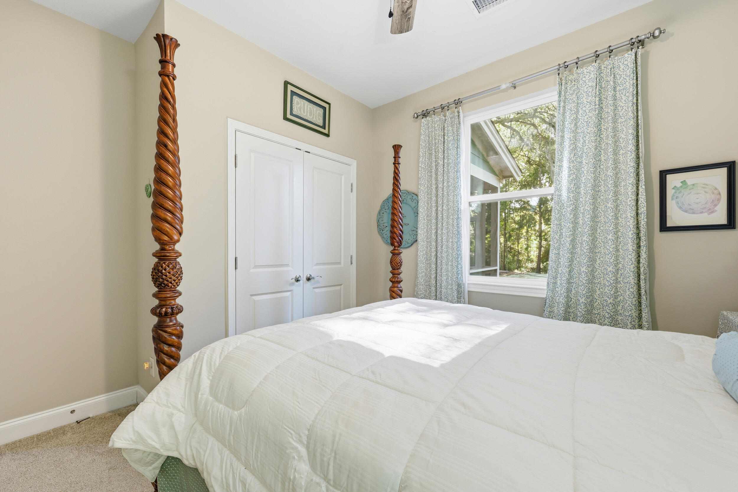 Mount Pleasant, South Carolina, 29466, United States, 3 Bedrooms Bedrooms, ,2 BathroomsBathrooms,Residential,For Sale,1992922