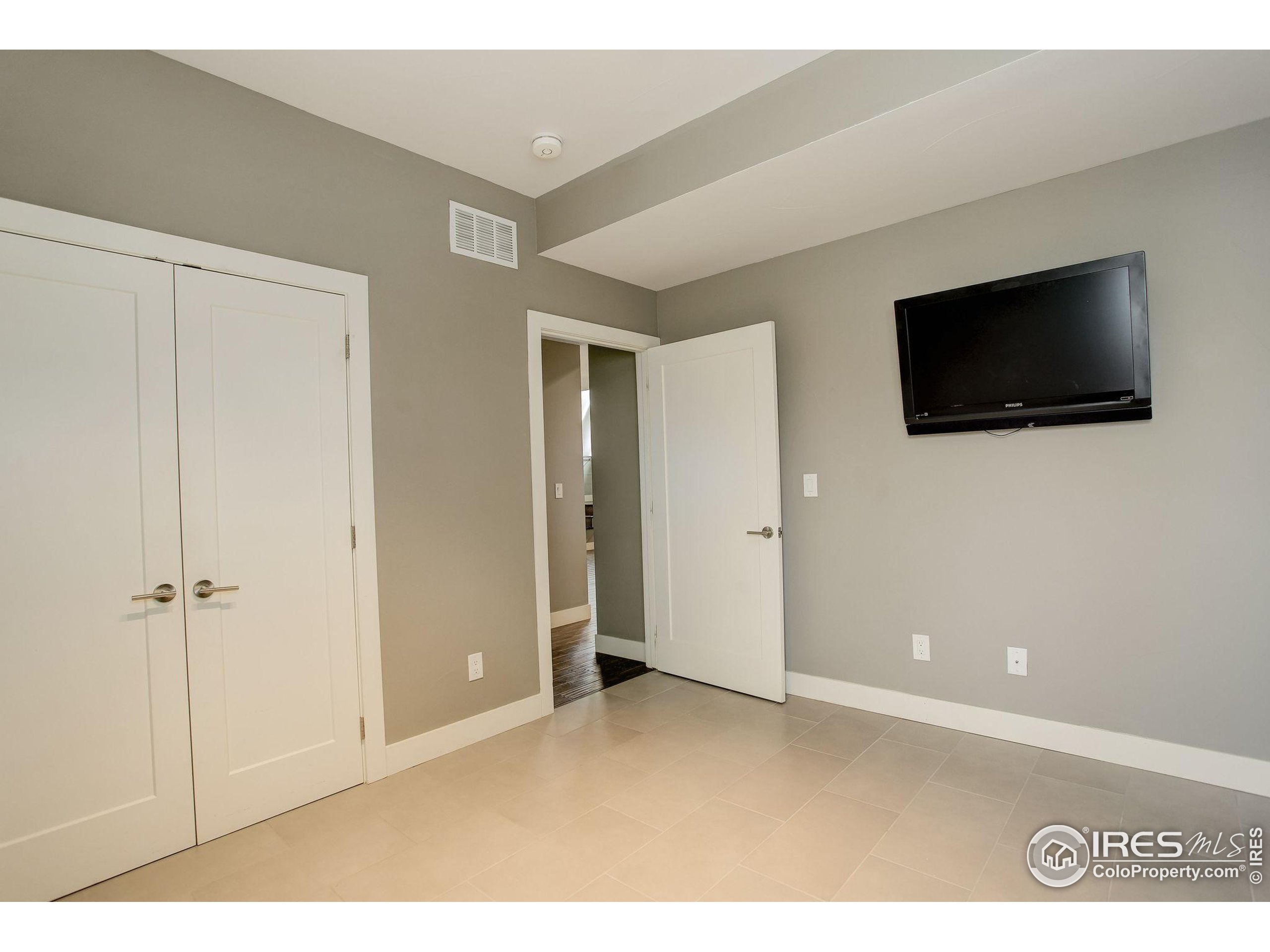 Denver, Colorado, 80210, United States, 4 Bedrooms Bedrooms, ,2 BathroomsBathrooms,Residential,For Sale,1950739
