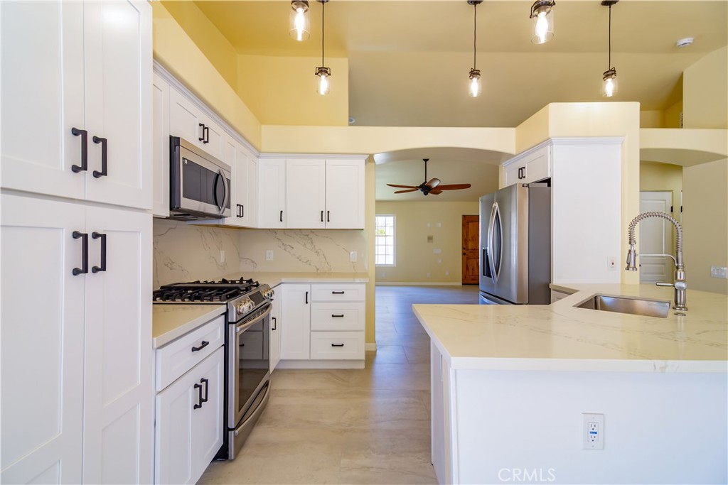 La Quinta, California, 92253, United States, 3 Bedrooms Bedrooms, ,3 BathroomsBathrooms,Residential,For Sale,1982992