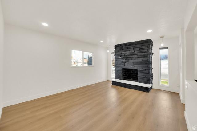 Midvale, Utah, 84047, United States, 4 Bedrooms Bedrooms, ,2 BathroomsBathrooms,Residential,For Sale,1997993