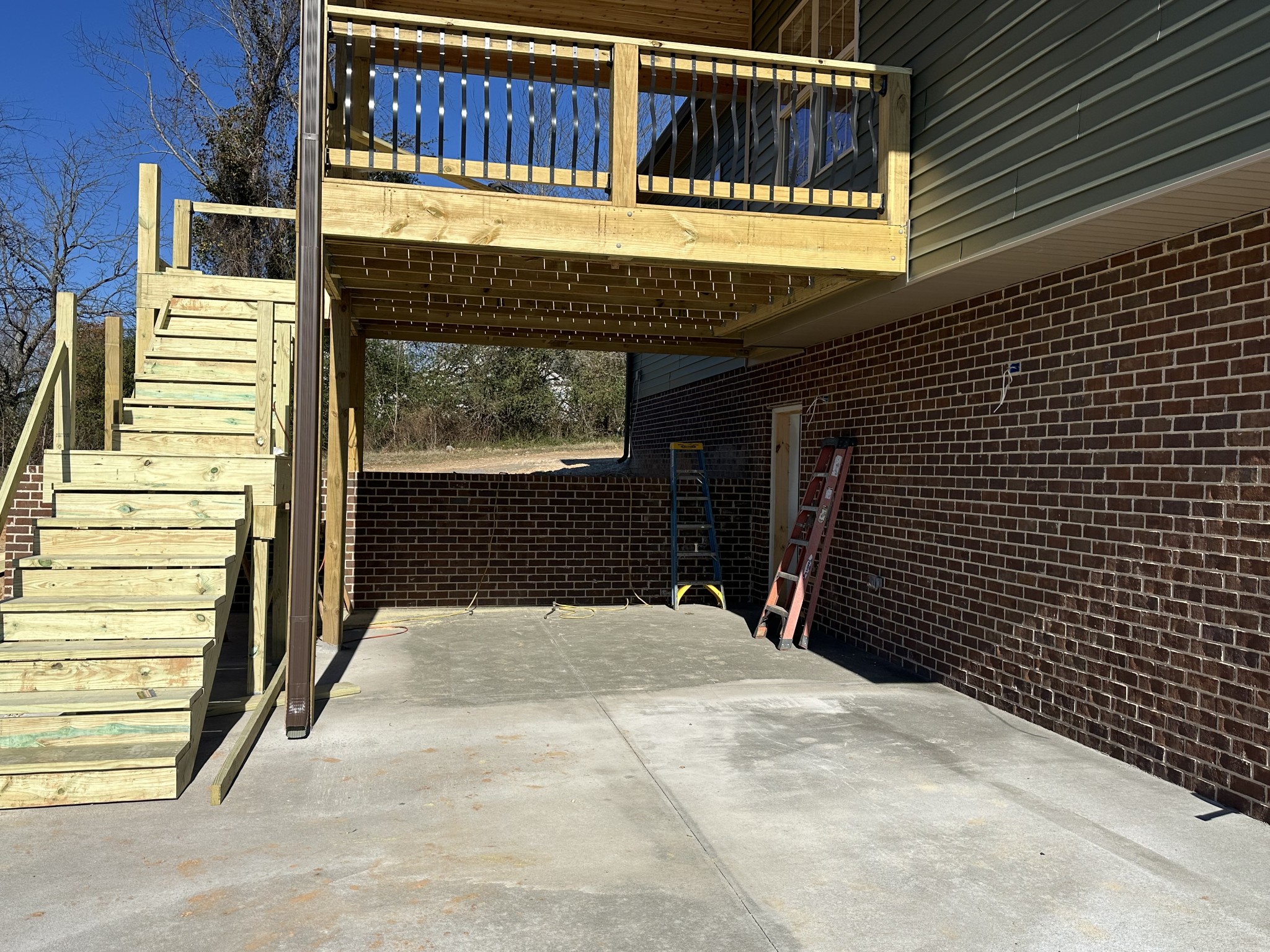 Cumberland Furnace, Tennessee, 37051, United States, 3 Bedrooms Bedrooms, ,3 BathroomsBathrooms,Residential,For Sale,1975749