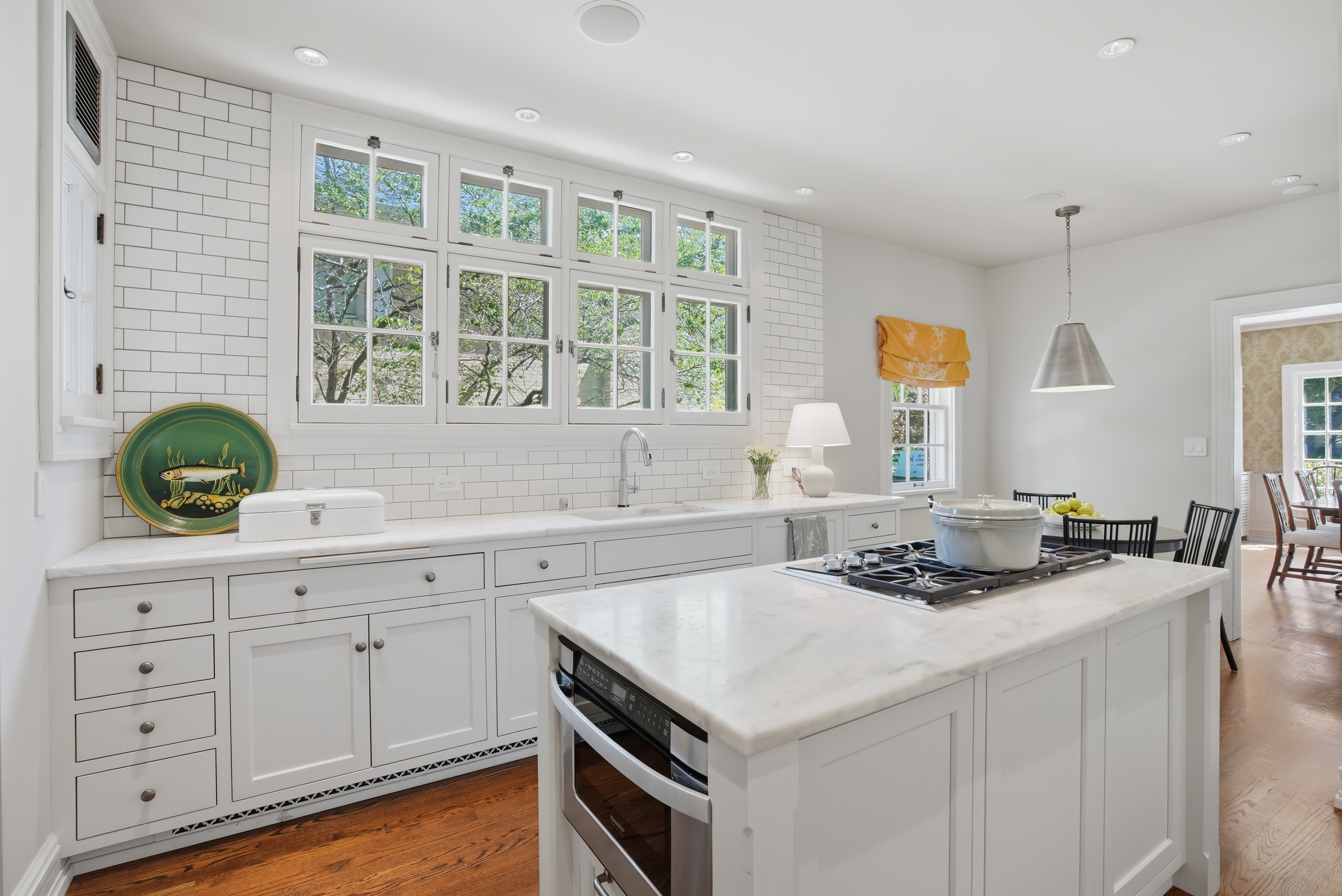  Timeless Shorewood Residence - 物件實景