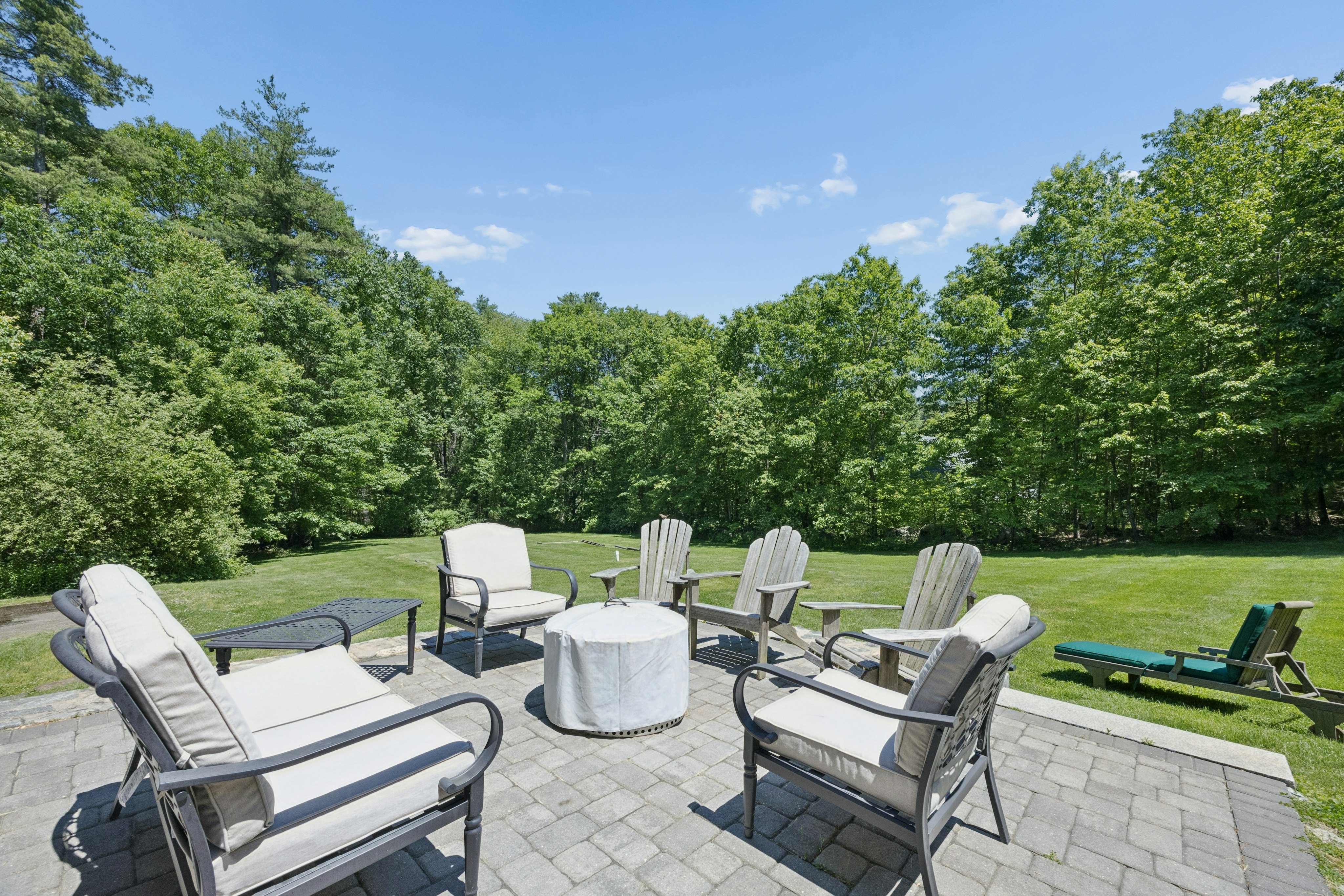  28 Whitman Street, Stow, MA 01775 - 物件實景
