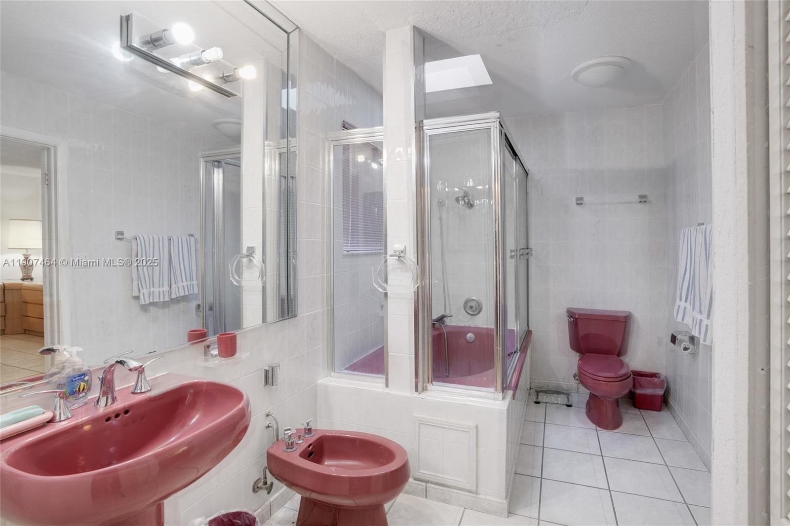 Cutler Bay, Florida, 33189, United States, 3 Bedrooms Bedrooms, ,2 BathroomsBathrooms,Residential,For Sale,1986466