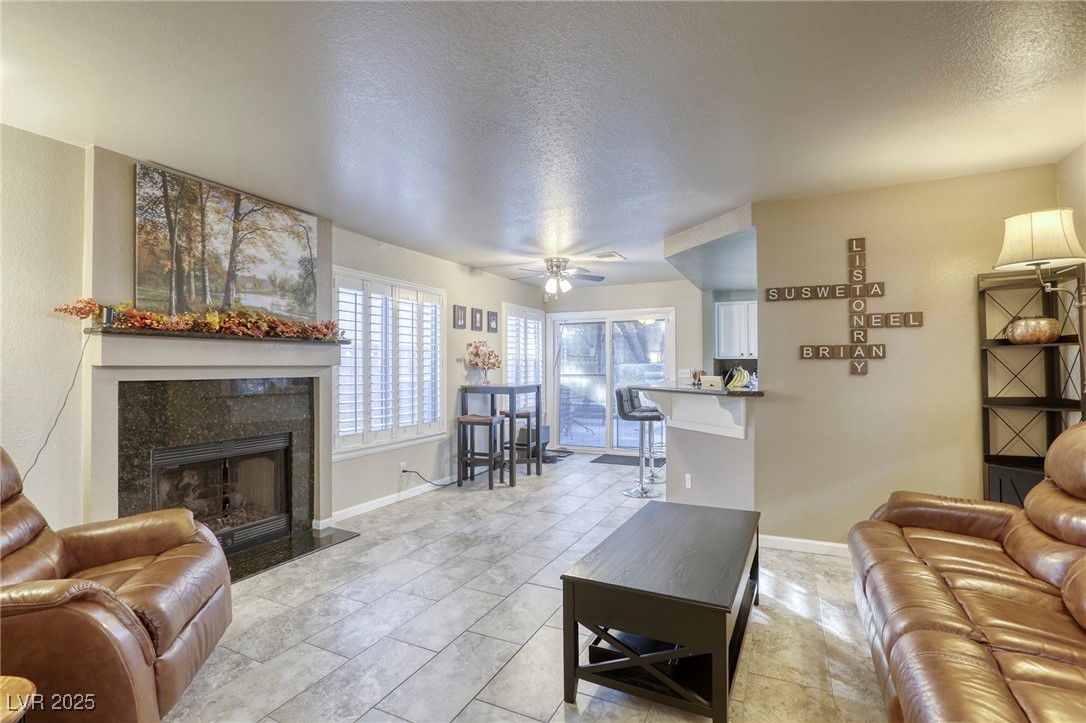 Las Vegas, Nevada, 89128, United States, 3 Bedrooms Bedrooms, ,3 BathroomsBathrooms,Residential,For Sale,1984835