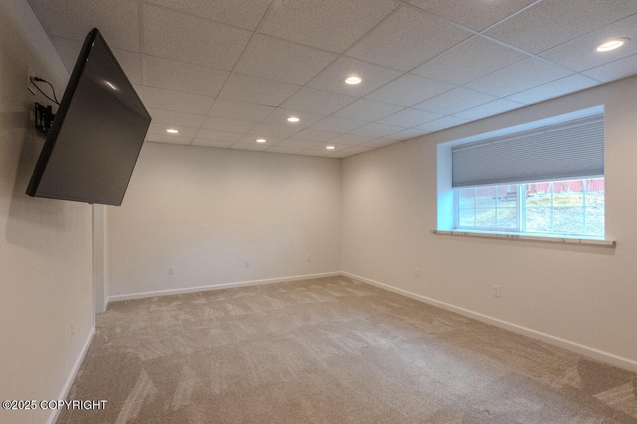 Sterling, Alaska, 99672, United States, 3 Bedrooms Bedrooms, ,3 BathroomsBathrooms,Residential,For Sale,1983998