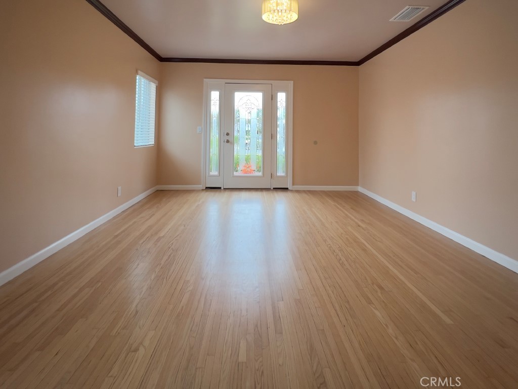 Burbank, California, 91504, United States, 3 Bedrooms Bedrooms, ,Residential,For Sale,2010360