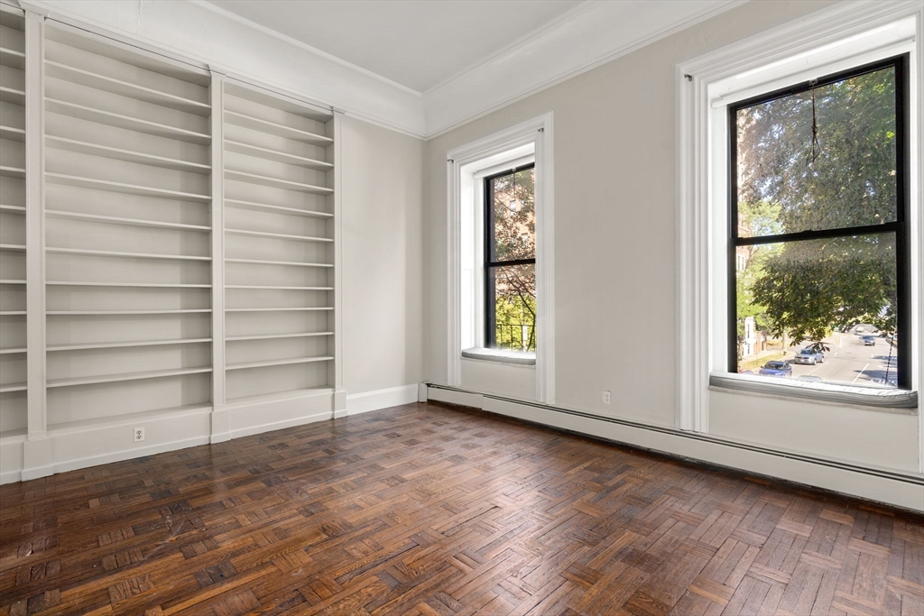 Boston, Massachusetts, 02116, United States, ,1 BathroomBathrooms,Residential,For Sale,1942010