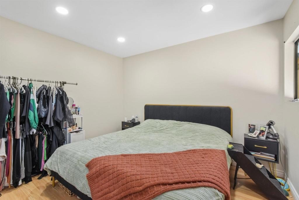 Chula Vista, California, 91911, United States, 2 Bedrooms Bedrooms, ,2 BathroomsBathrooms,Residential,For Sale,1712763