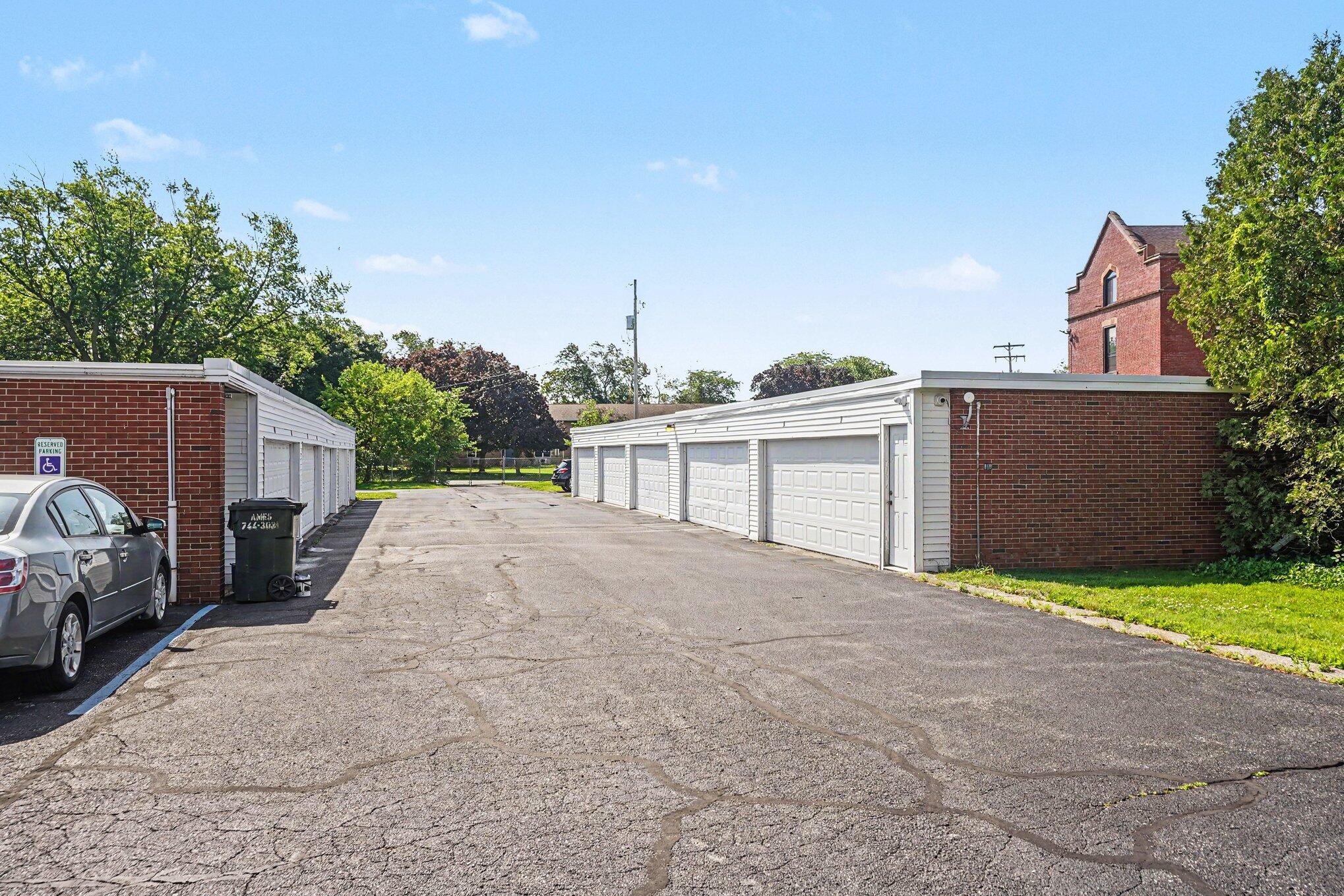 Lakeshore Dr, Muskegon, MI 49441 #1