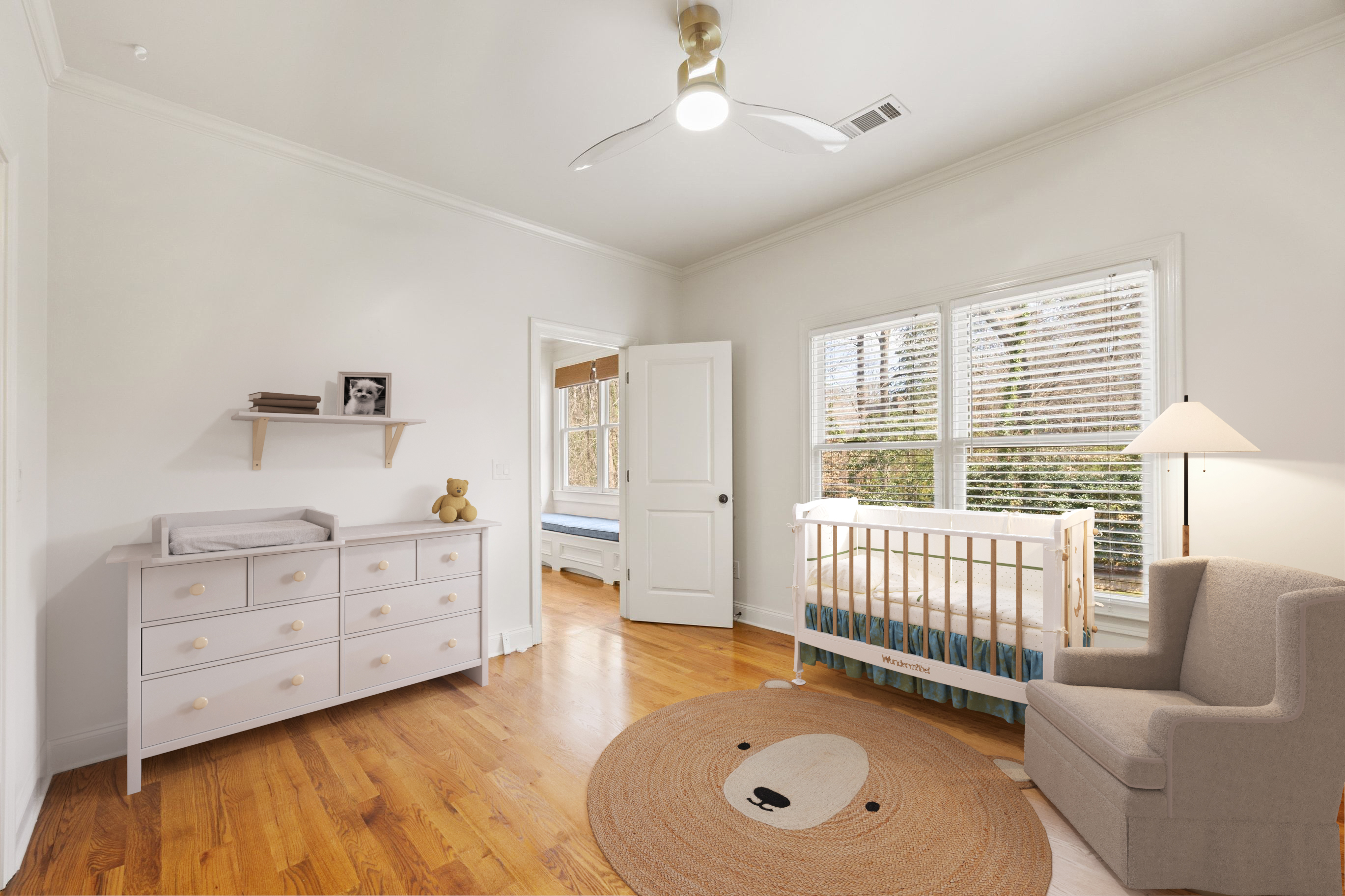  Move-in Ready Home Offers Exceptional Space, Comfort, and Craftsmanship - 物件實景