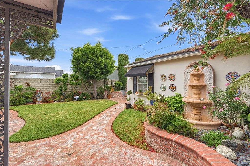 Alhambra, California, 91803, United States, 3 Bedrooms Bedrooms, ,3 BathroomsBathrooms,Residential,For Sale,2039866
