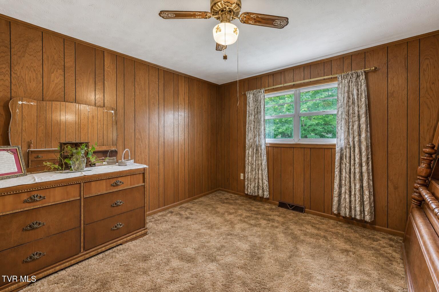 Chuckey, Tennessee, 37641, United States, 3 Bedrooms Bedrooms, ,1 BathroomBathrooms,Residential,For Sale,2048745