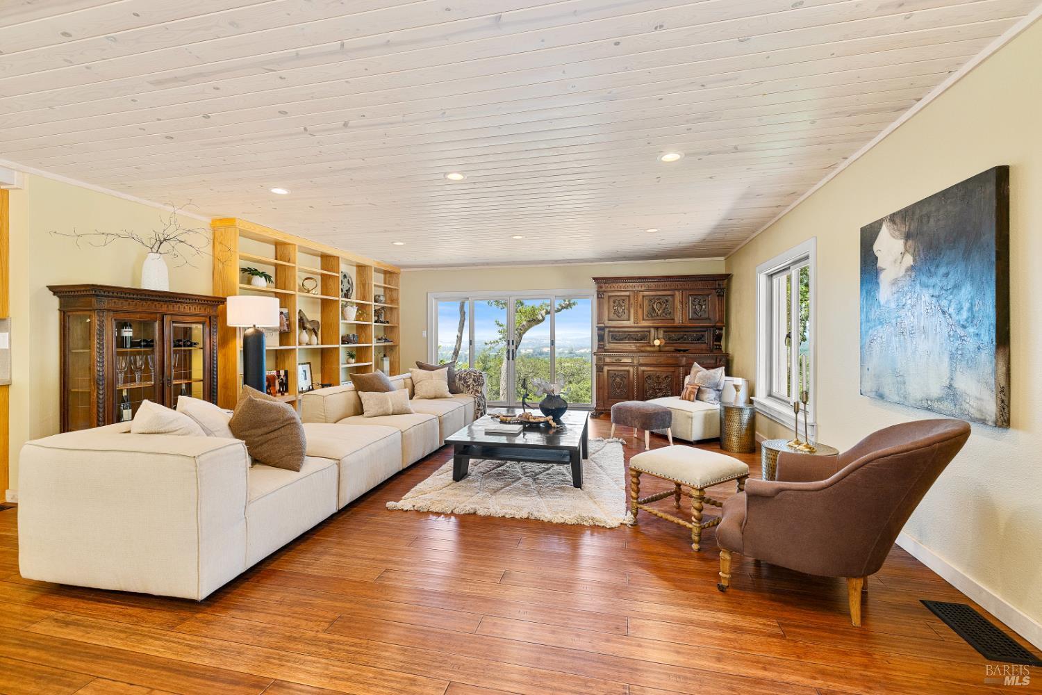 Napa, California, 94558, United States, 3 Bedrooms Bedrooms, ,2 BathroomsBathrooms,Residential,For Sale,1991409