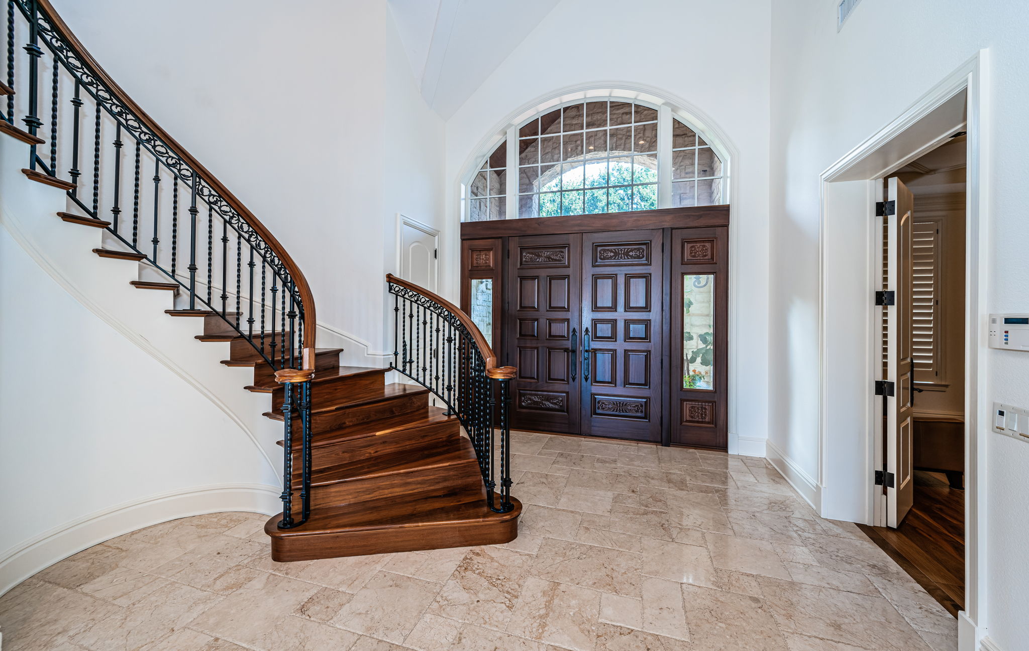 118 Harbor View Lane, Belleair Bluffs, Florida, 33770, United States, 5 Bedrooms Bedrooms, ,6 BathroomsBathrooms,Residential,For Sale,118 Harbor View Lane,1689192